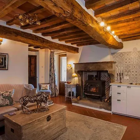 Pevoni - 1 Bed With Stunning Tuscan Views 아파트 앙기아리